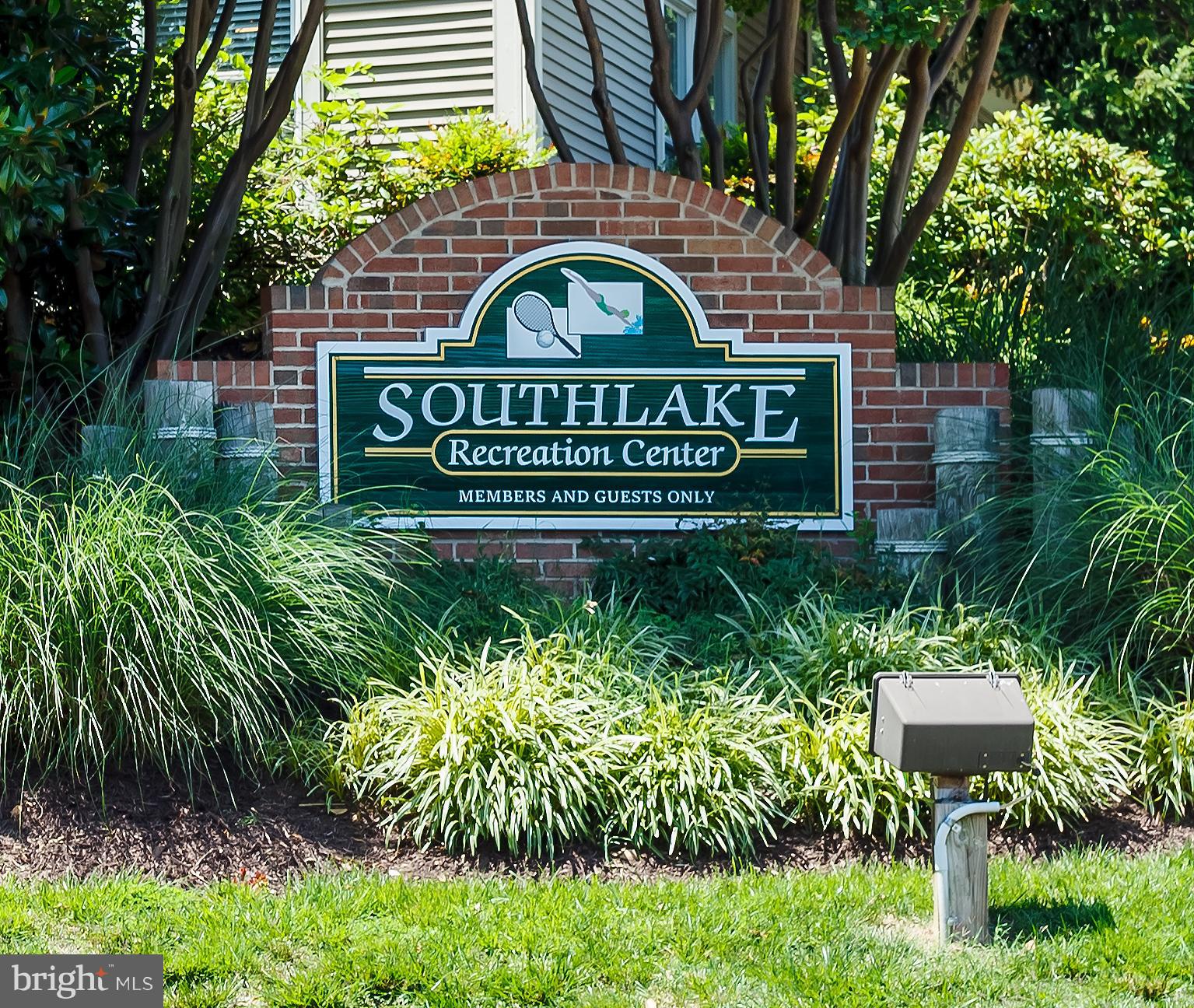 SOUTHLAKE AT MONTCLAIR - Residential
