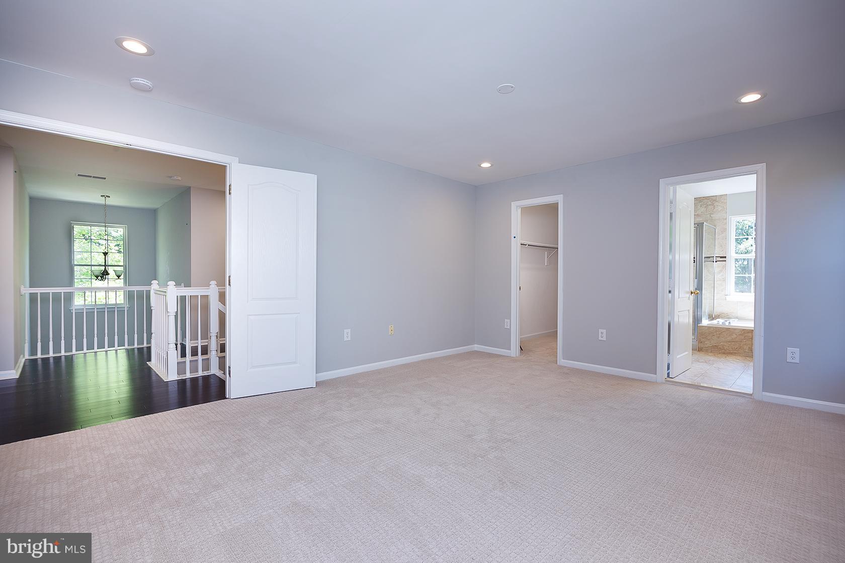 SOUTHLAKE AT MONTCLAIR - Residential