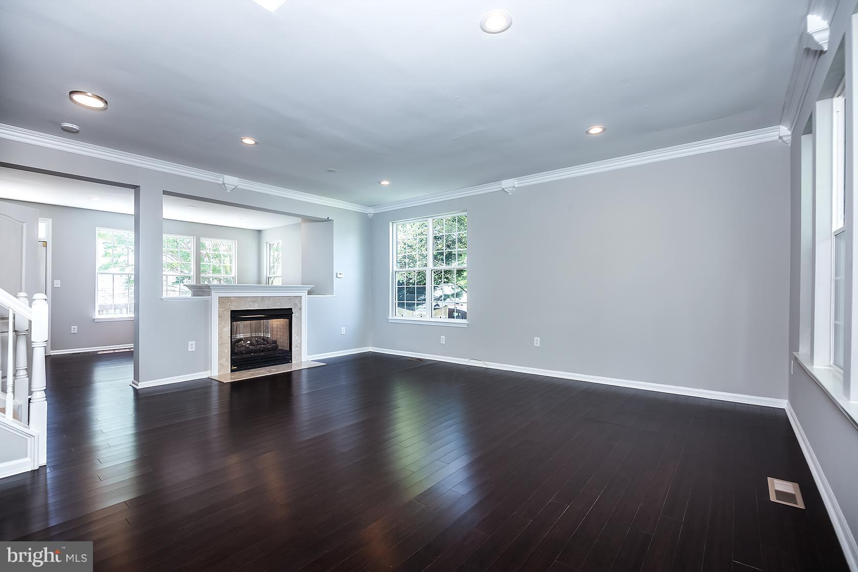 SOUTHLAKE AT MONTCLAIR - Residential