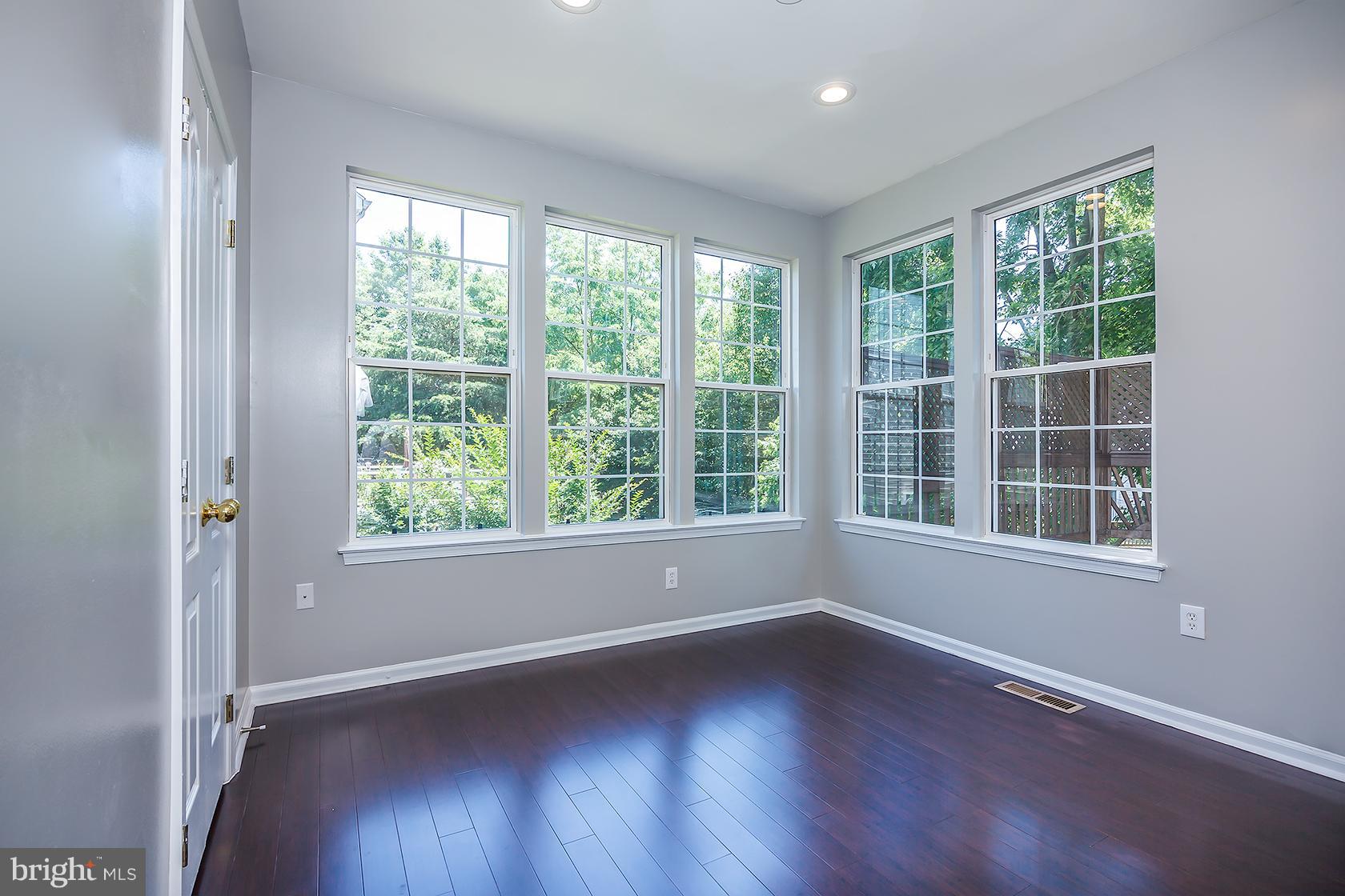 SOUTHLAKE AT MONTCLAIR - Residential