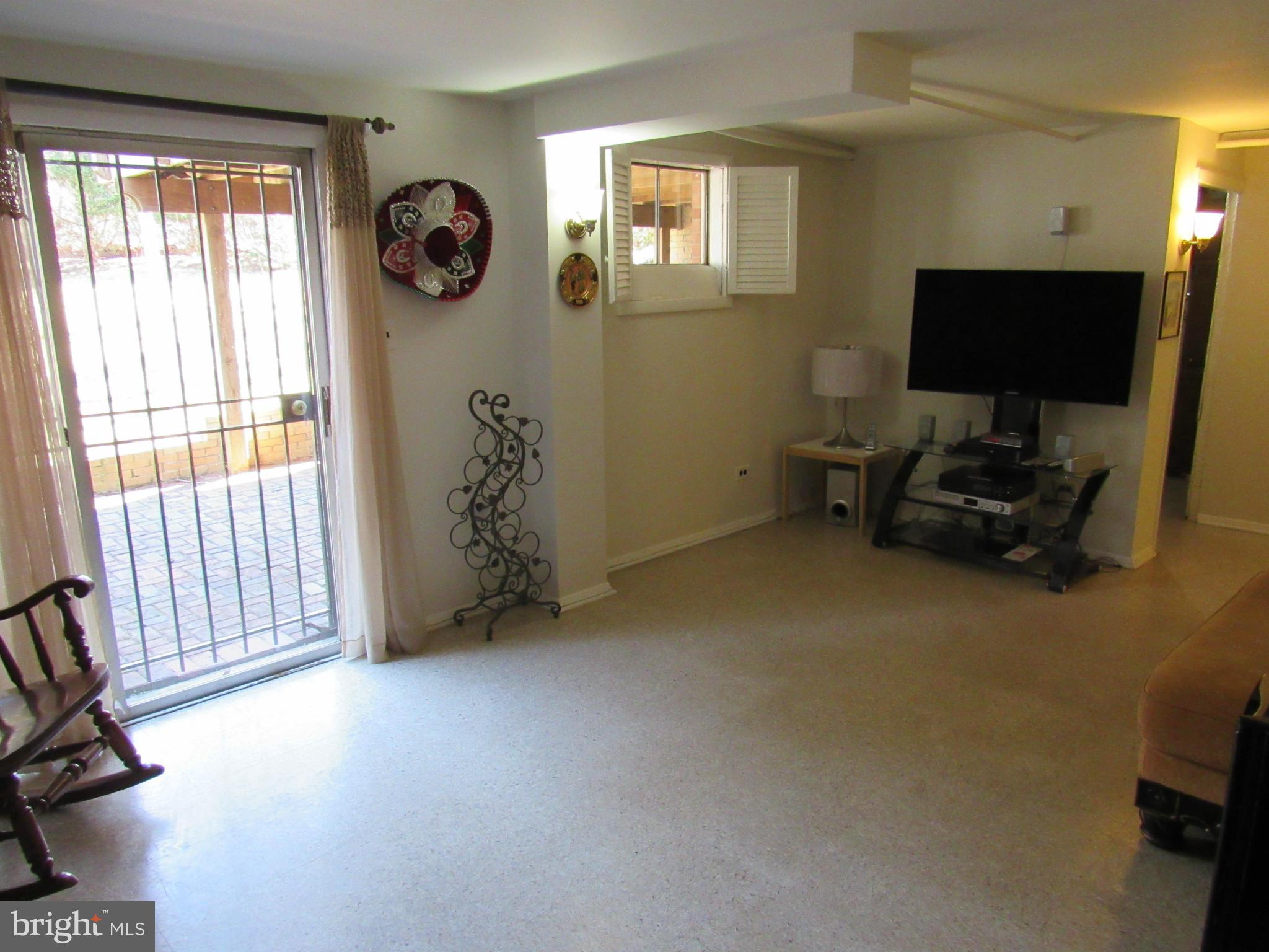 ROLLING VALLEY - Residential