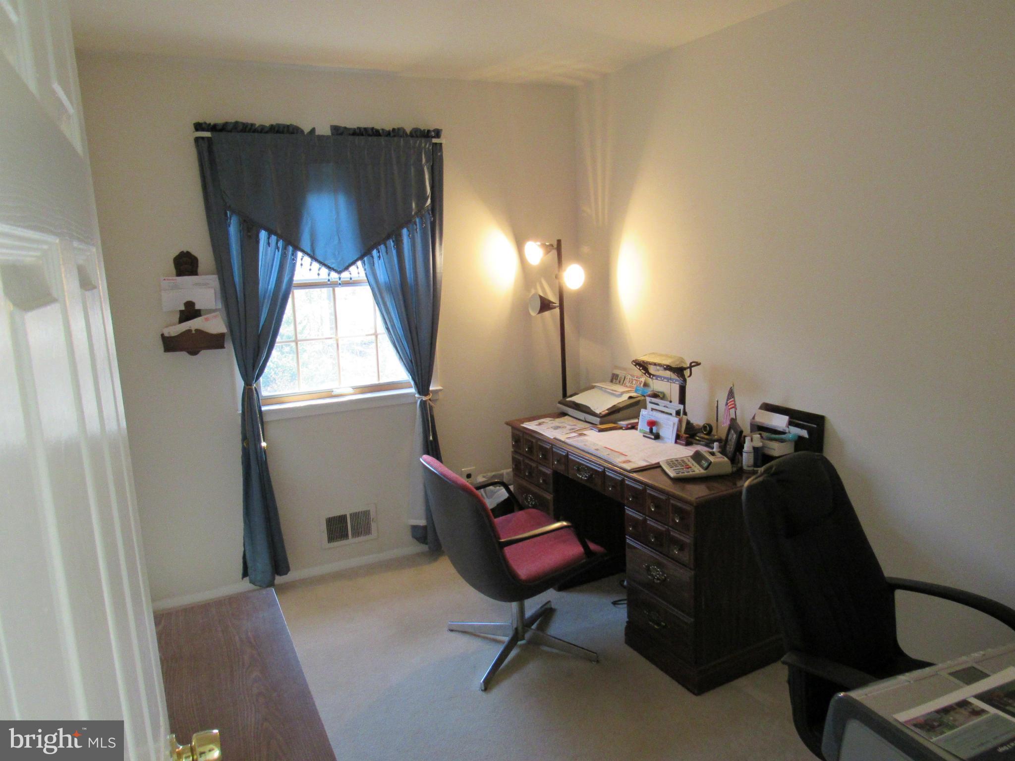 ROLLING VALLEY - Residential