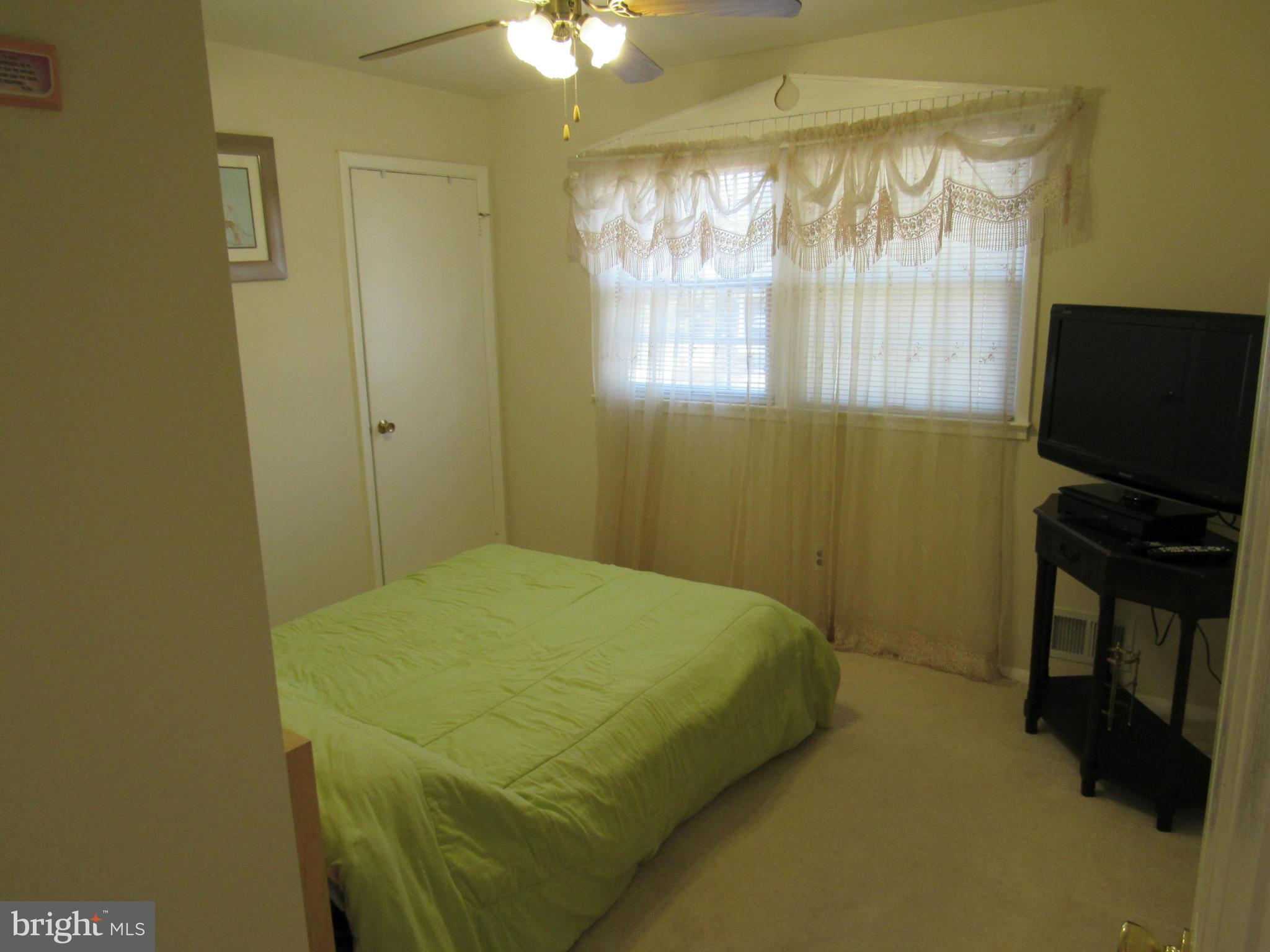 ROLLING VALLEY - Residential