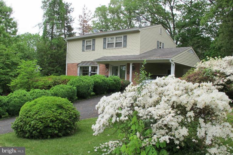 ROLLING VALLEY - Residential