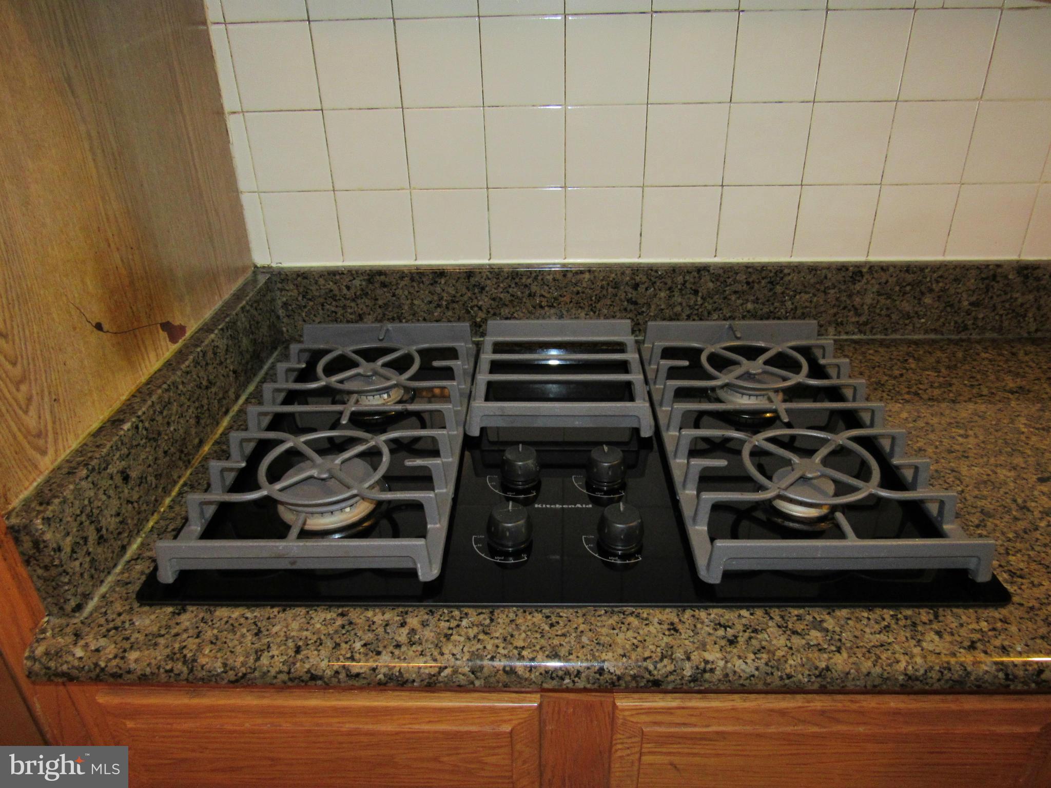 ROLLING VALLEY - Residential