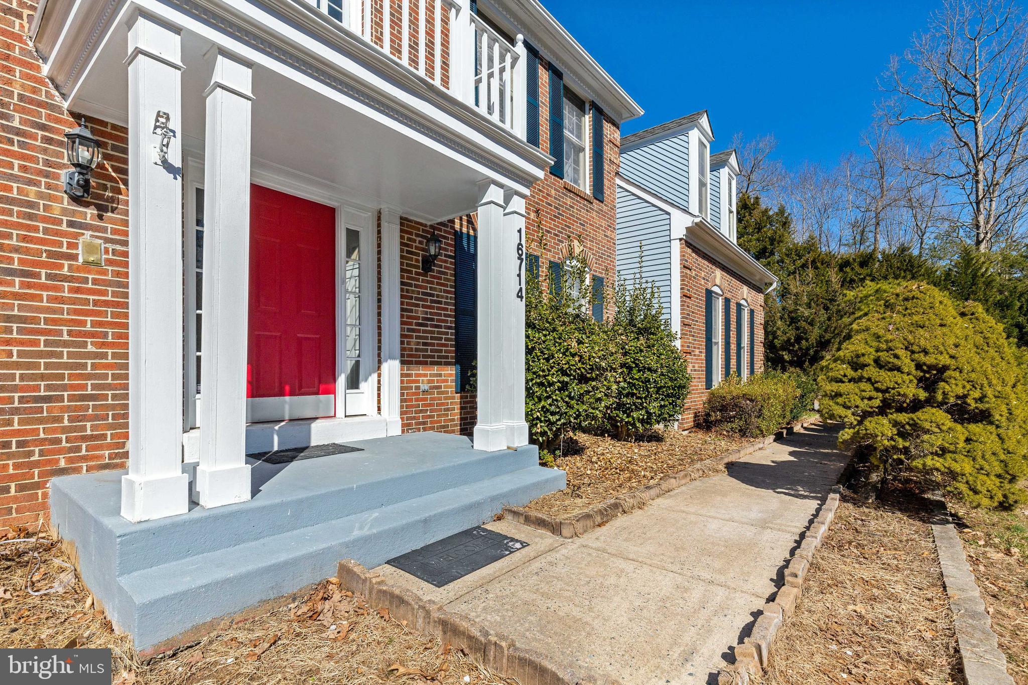 BRITTANY - Residential