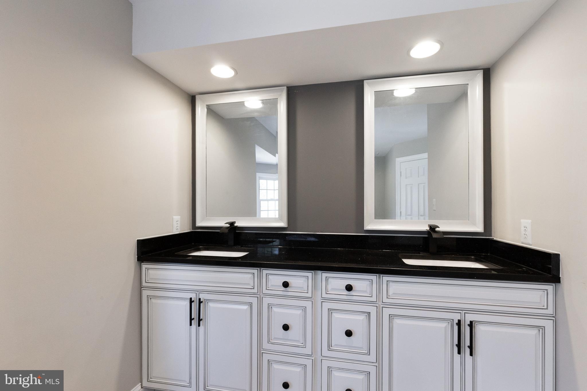 BRITTANY - Residential