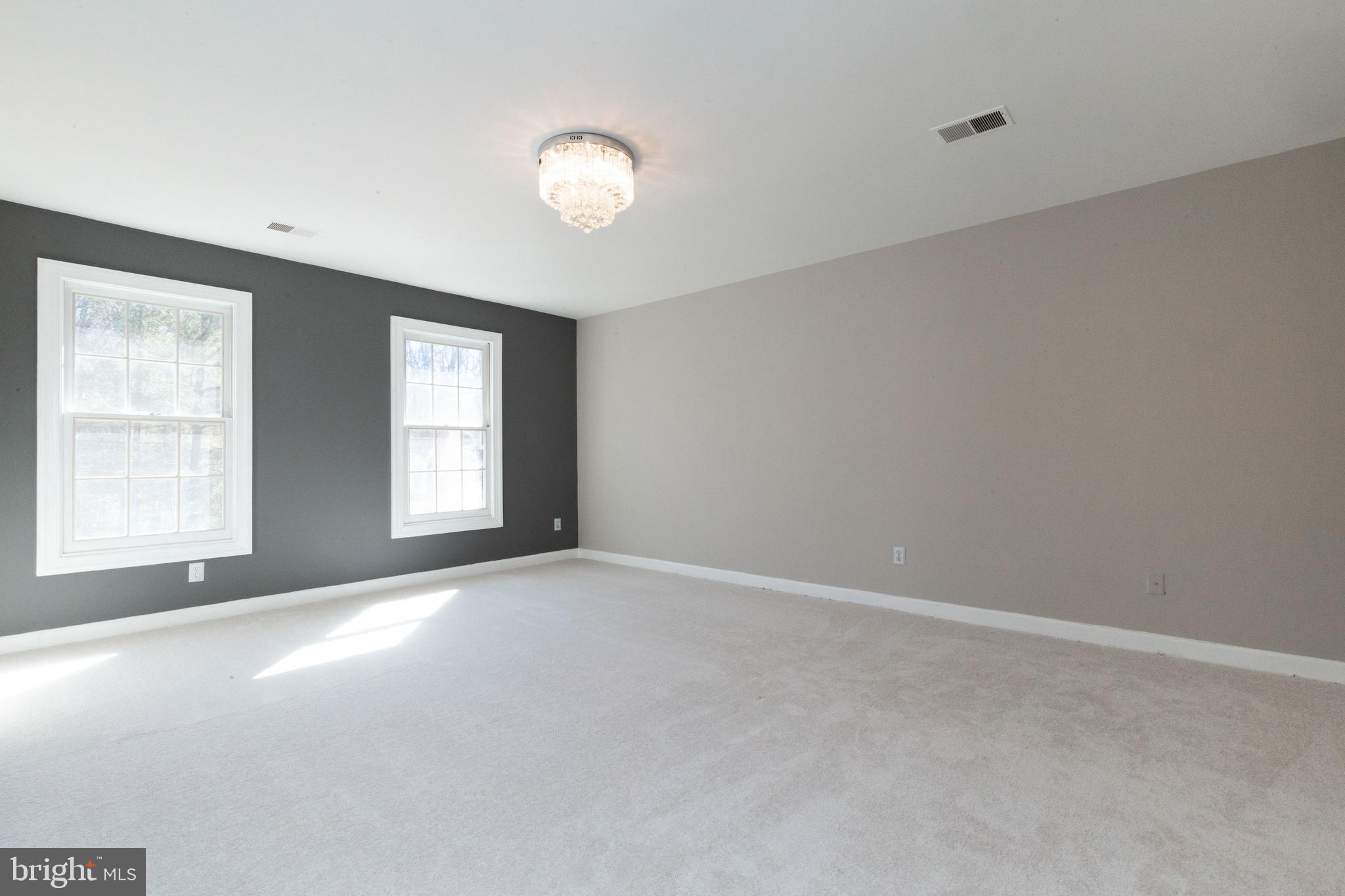 BRITTANY - Residential