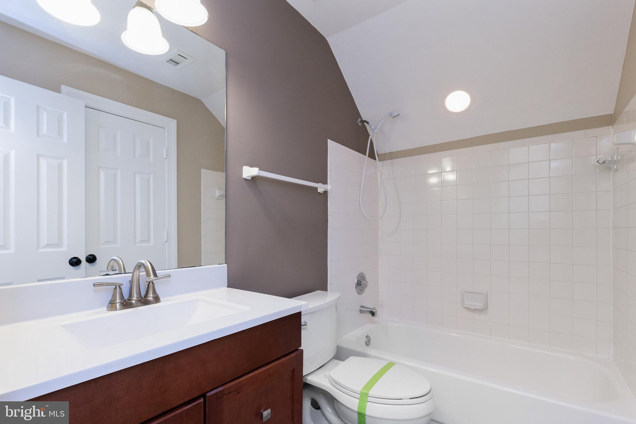 BRITTANY - Residential