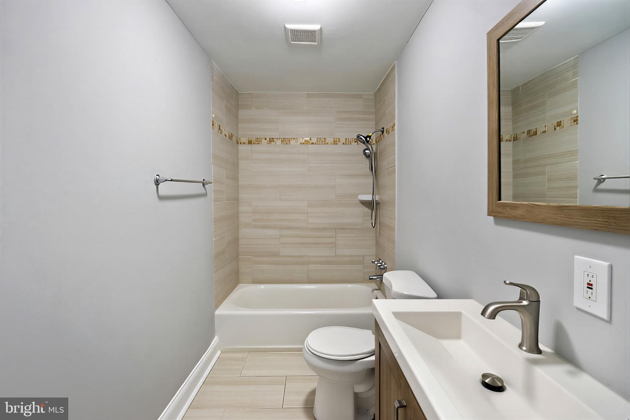 UPPER FELLS POINT - Residential Lease