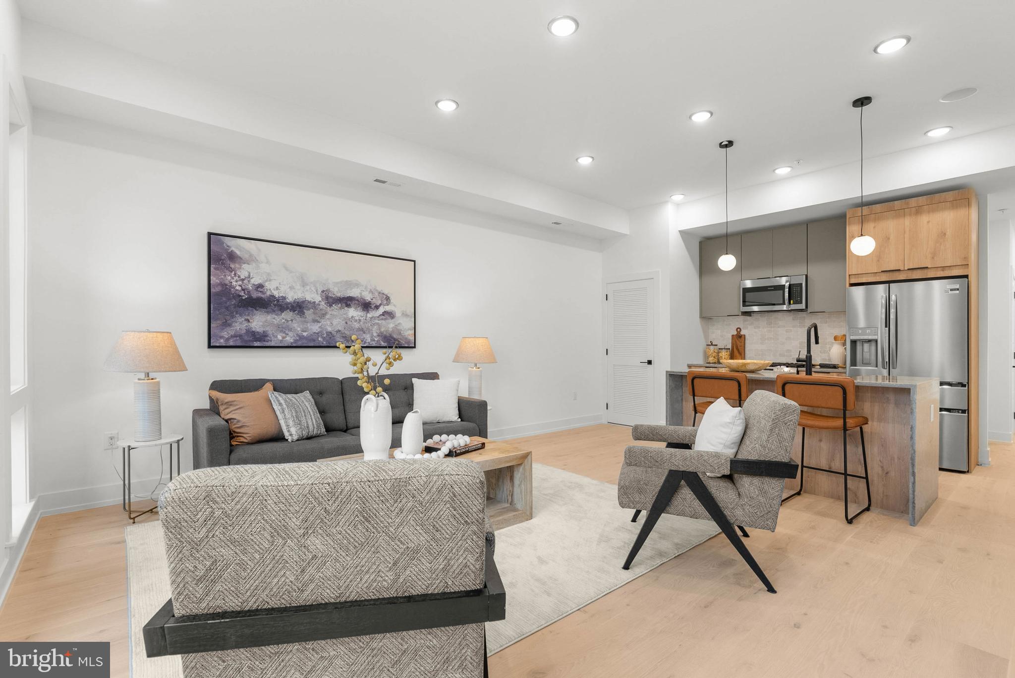 OLDE KENSINGTON - Residential