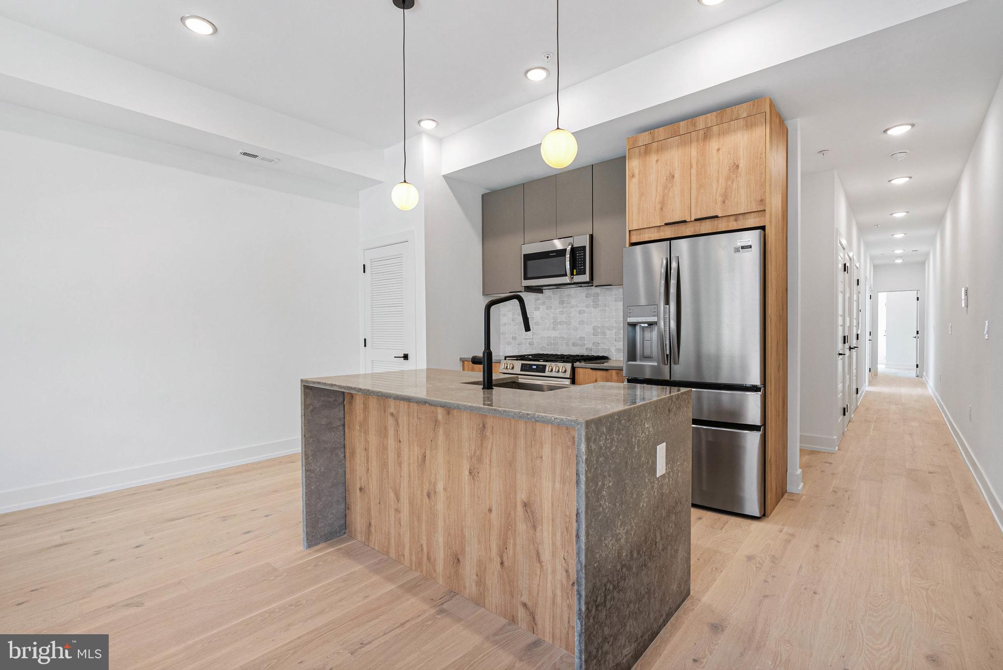 OLDE KENSINGTON - Residential