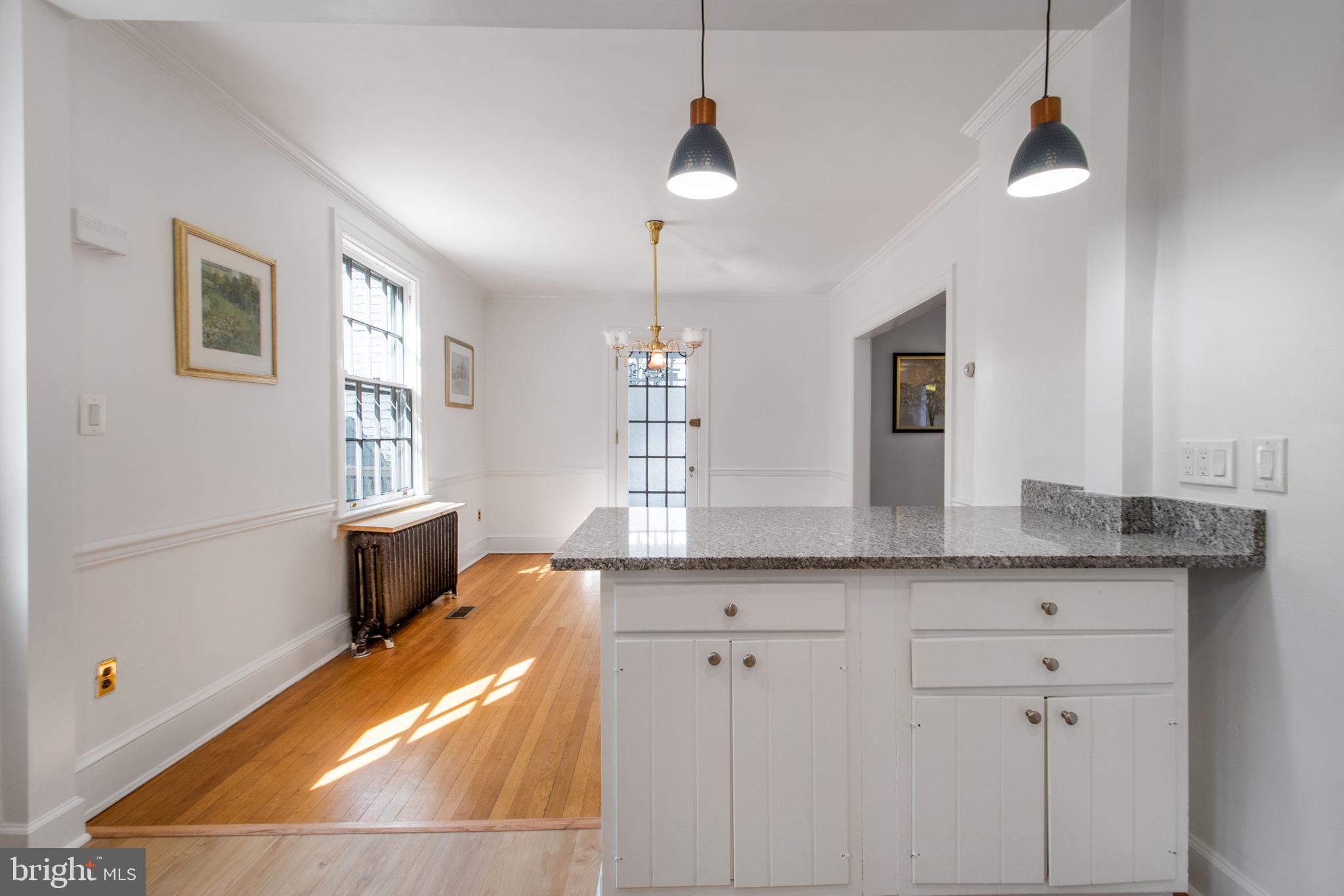 CHEVY CHASE - Residential