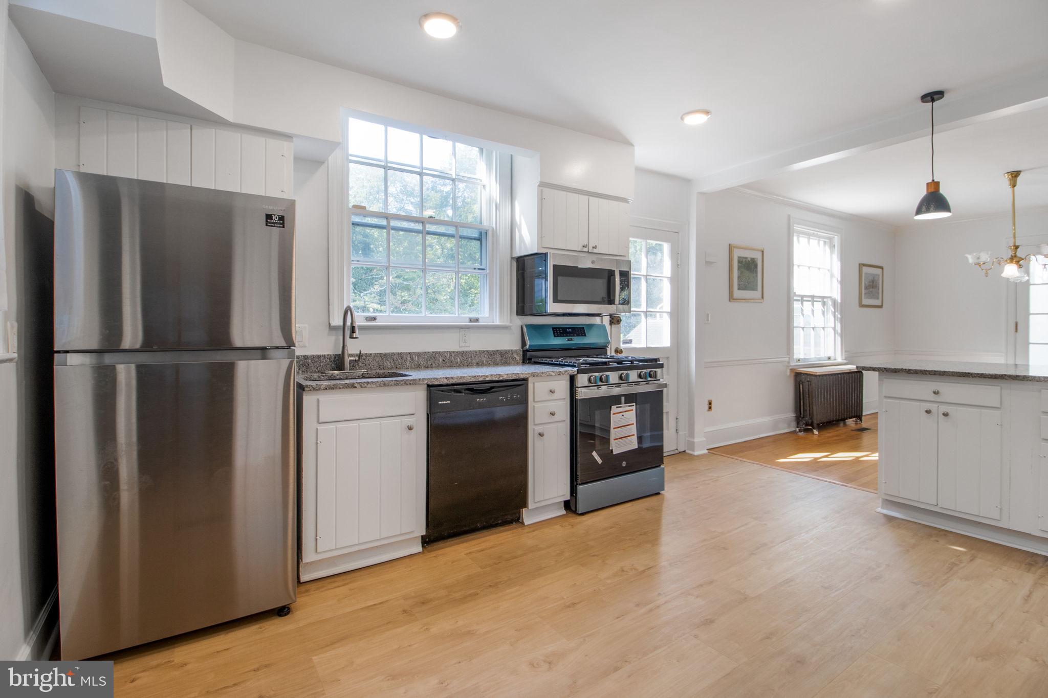 CHEVY CHASE - Residential