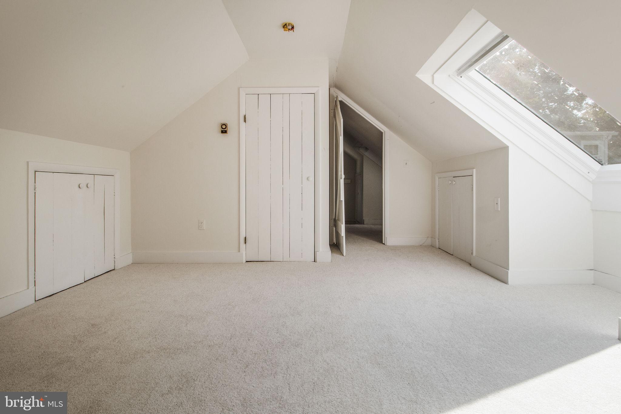 CHEVY CHASE - Residential