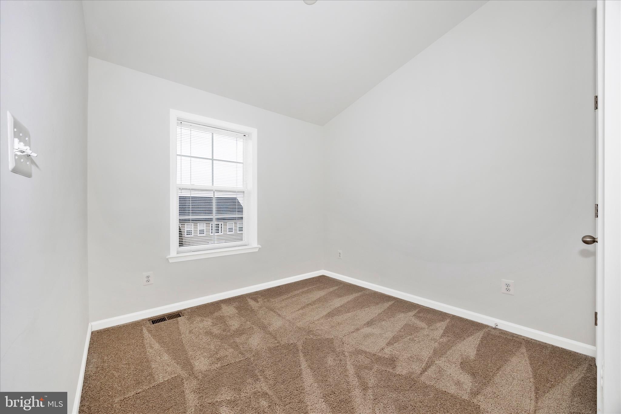 HUNTFIELD - Residential