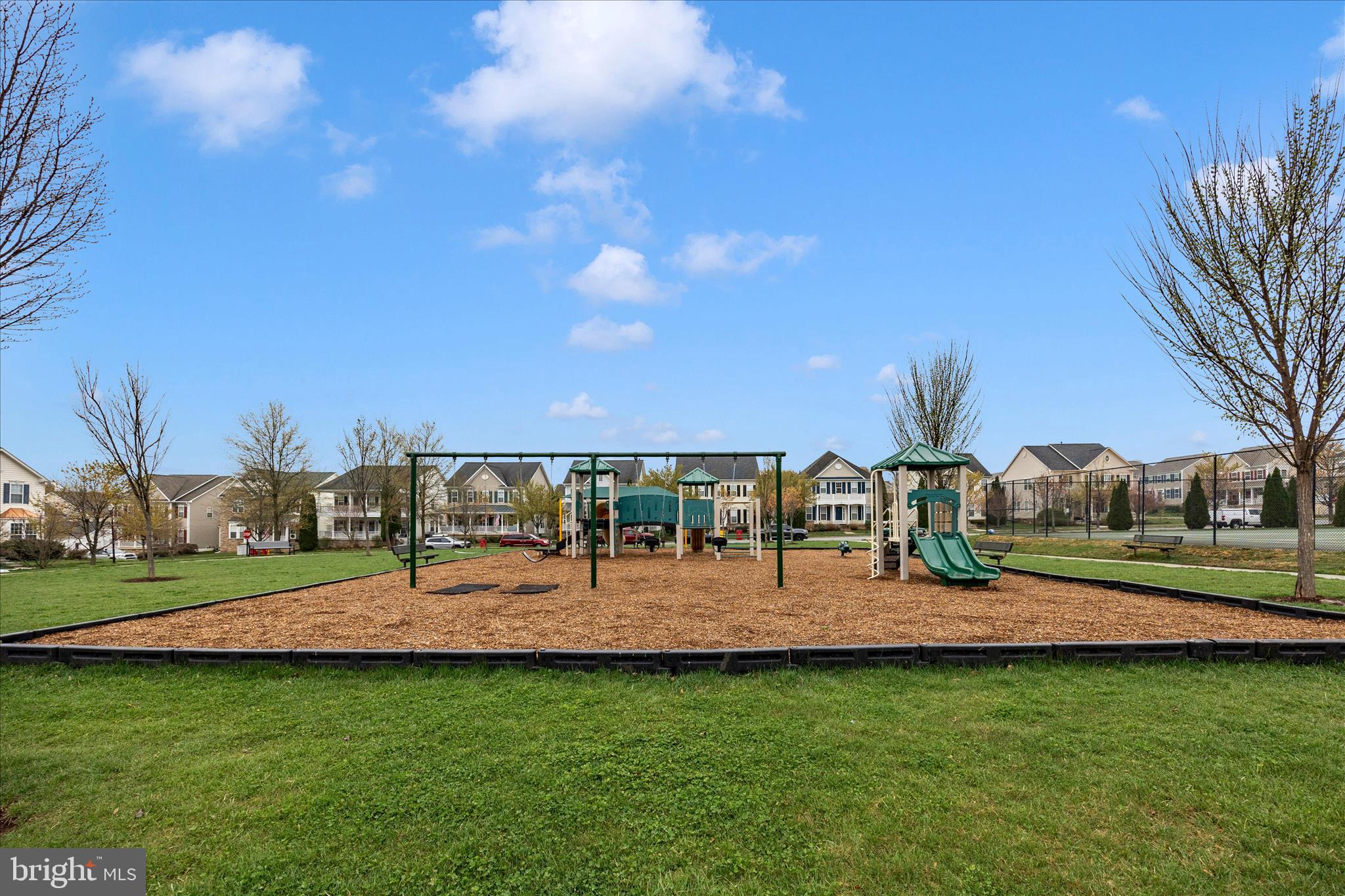 HUNTFIELD - Residential