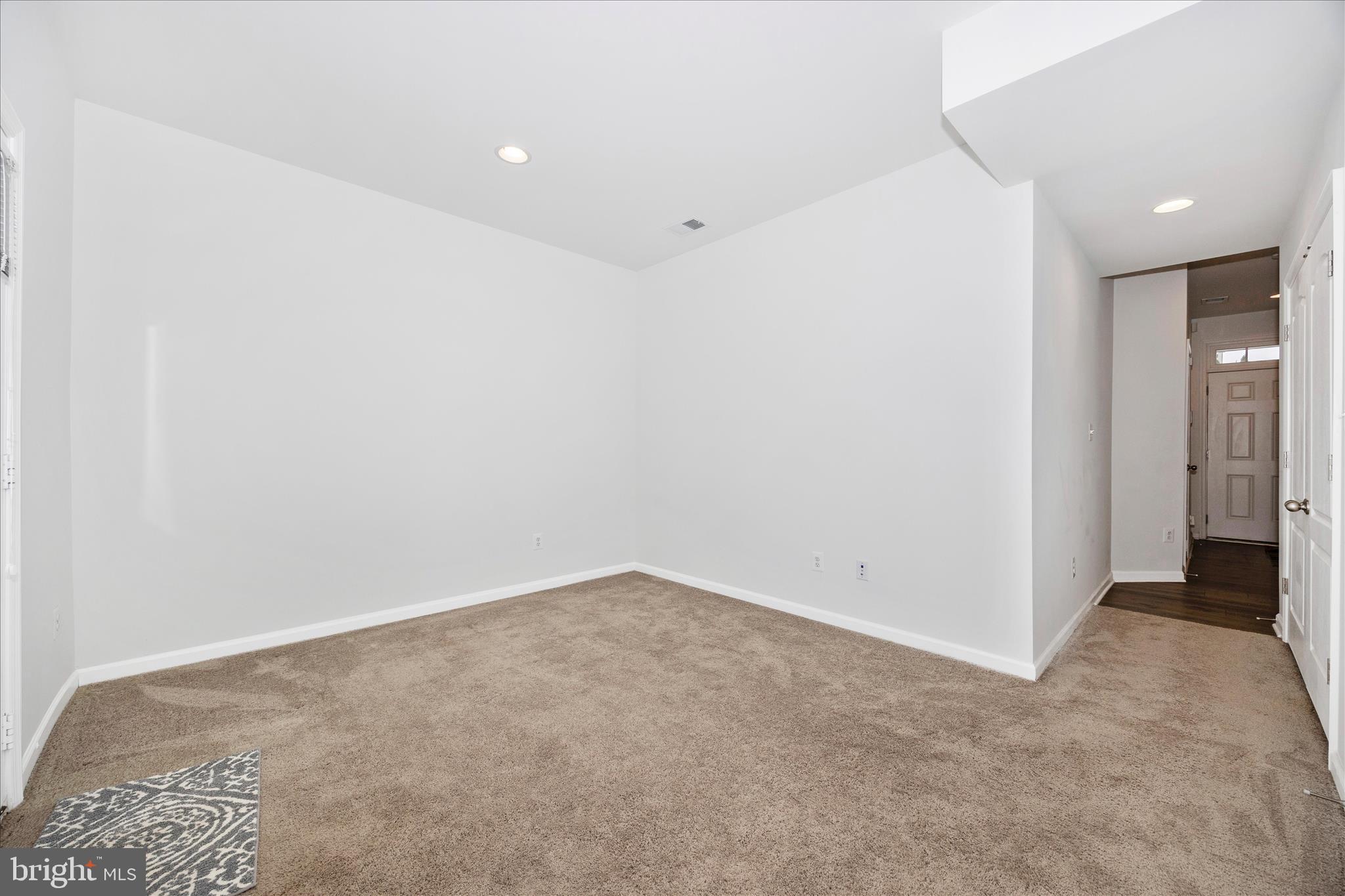 HUNTFIELD - Residential