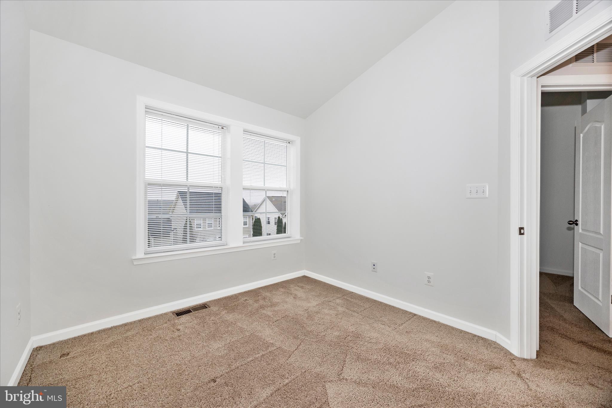 HUNTFIELD - Residential