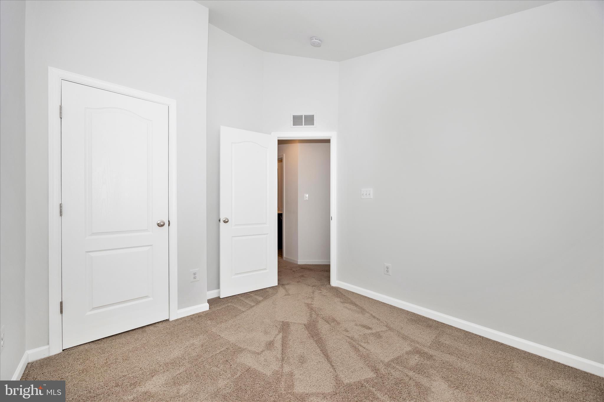 HUNTFIELD - Residential