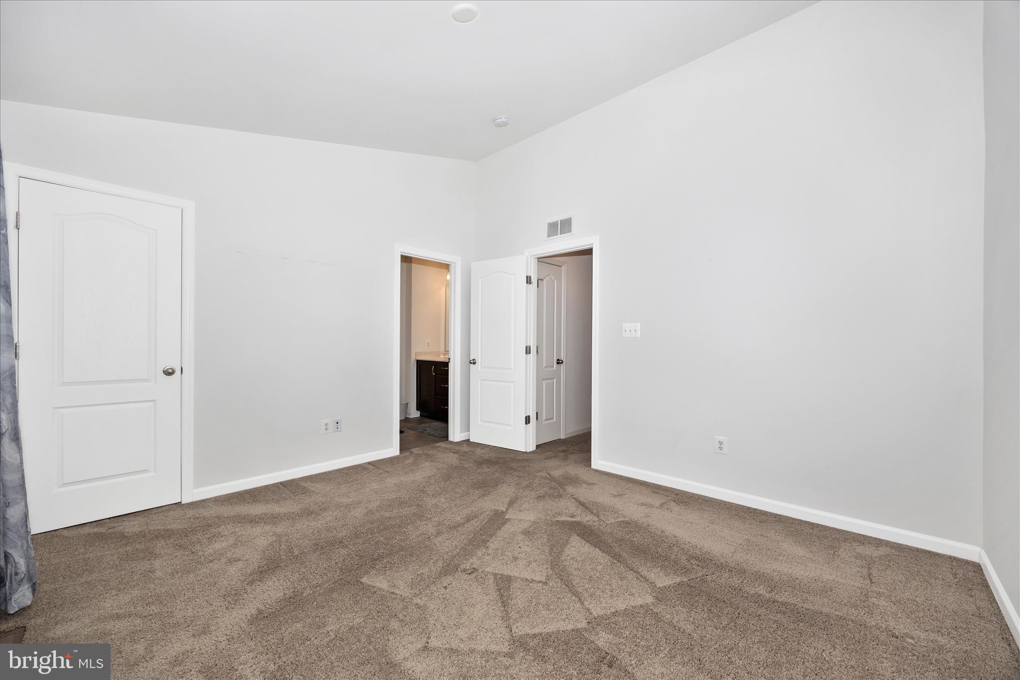 HUNTFIELD - Residential