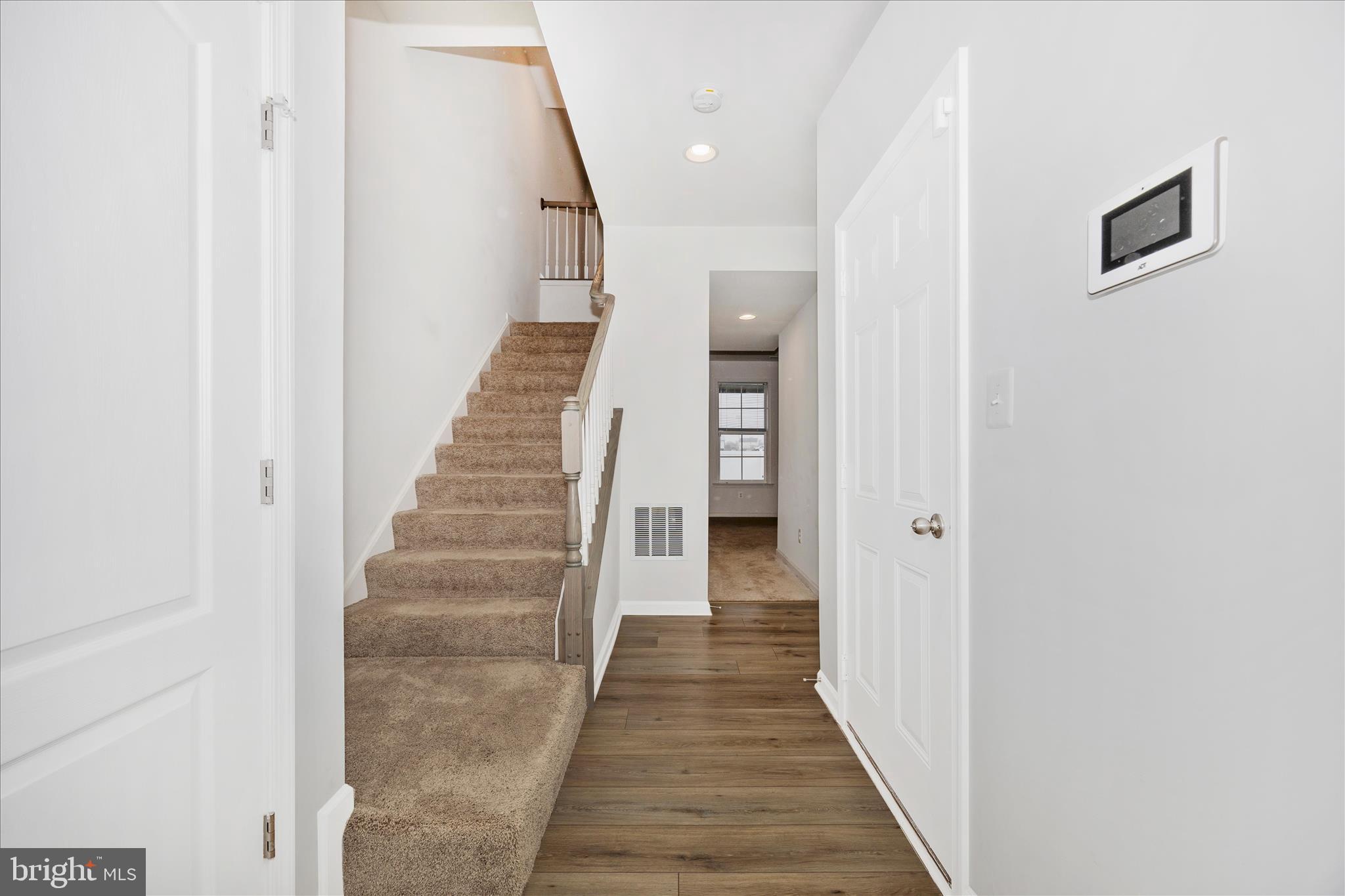 HUNTFIELD - Residential