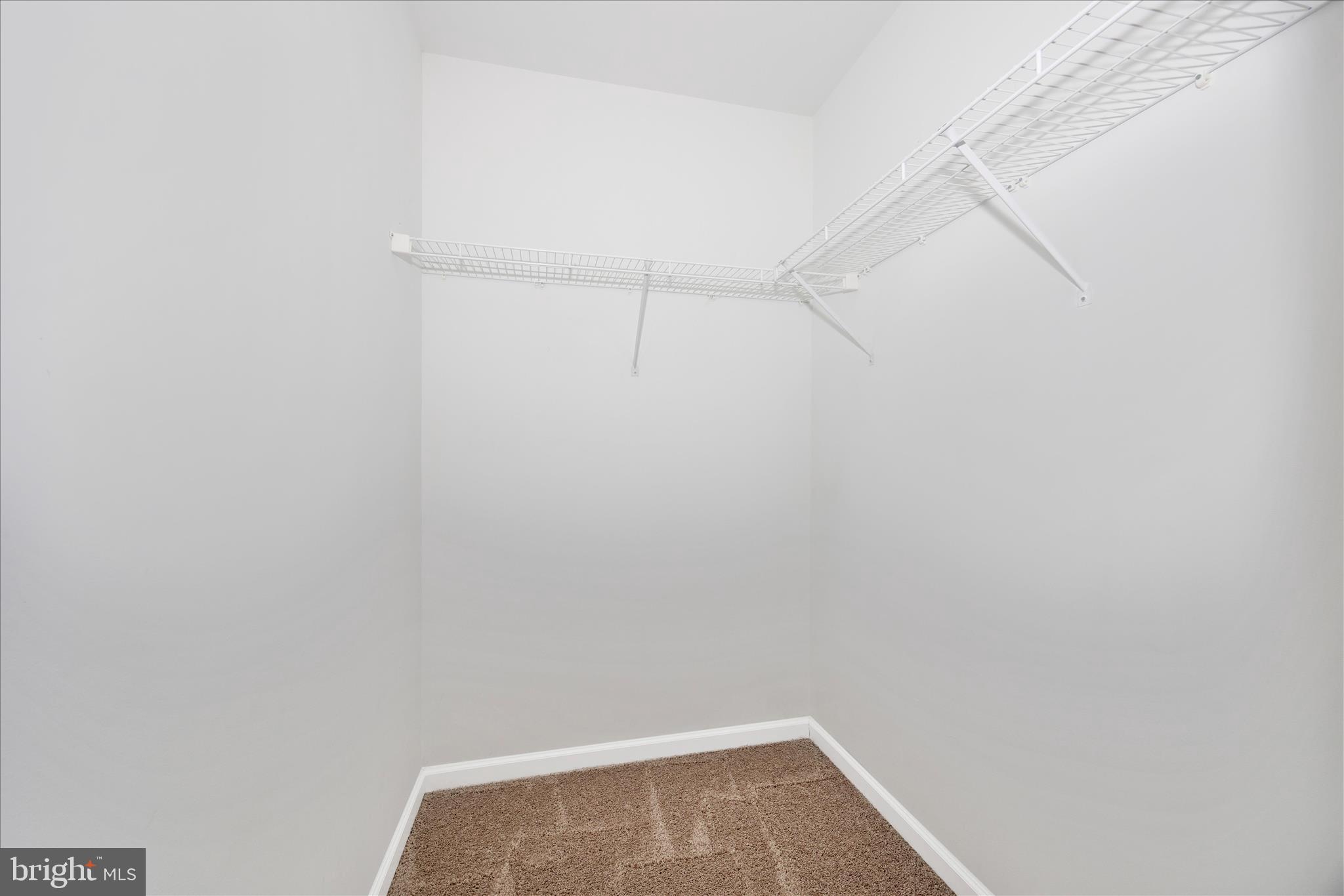 HUNTFIELD - Residential