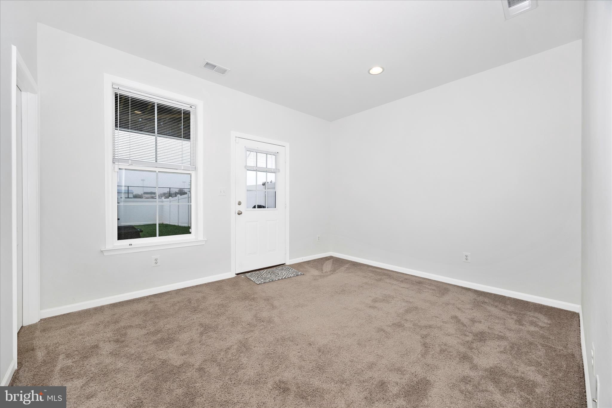 HUNTFIELD - Residential