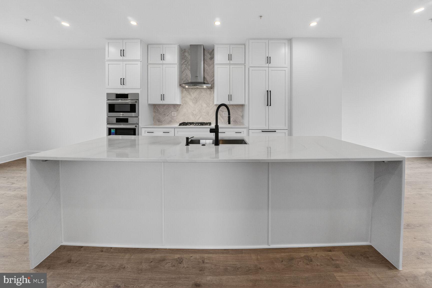 FARMSTEAD DISTRICT - Residential