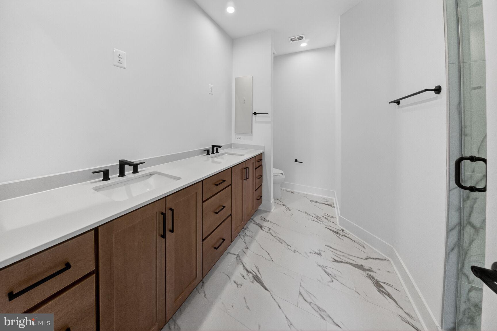 FARMSTEAD DISTRICT - Residential