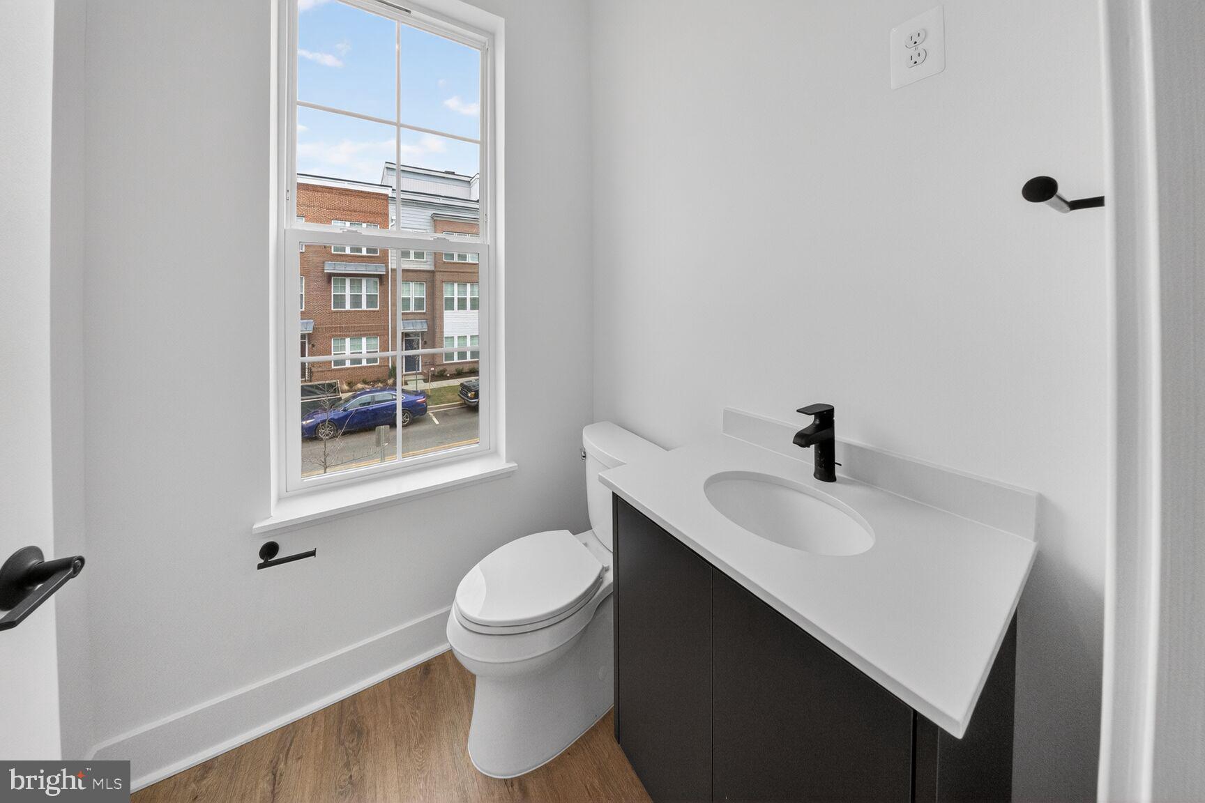 FARMSTEAD DISTRICT - Residential