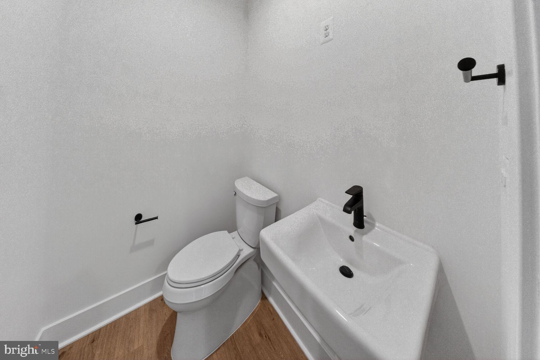 FARMSTEAD DISTRICT - Residential