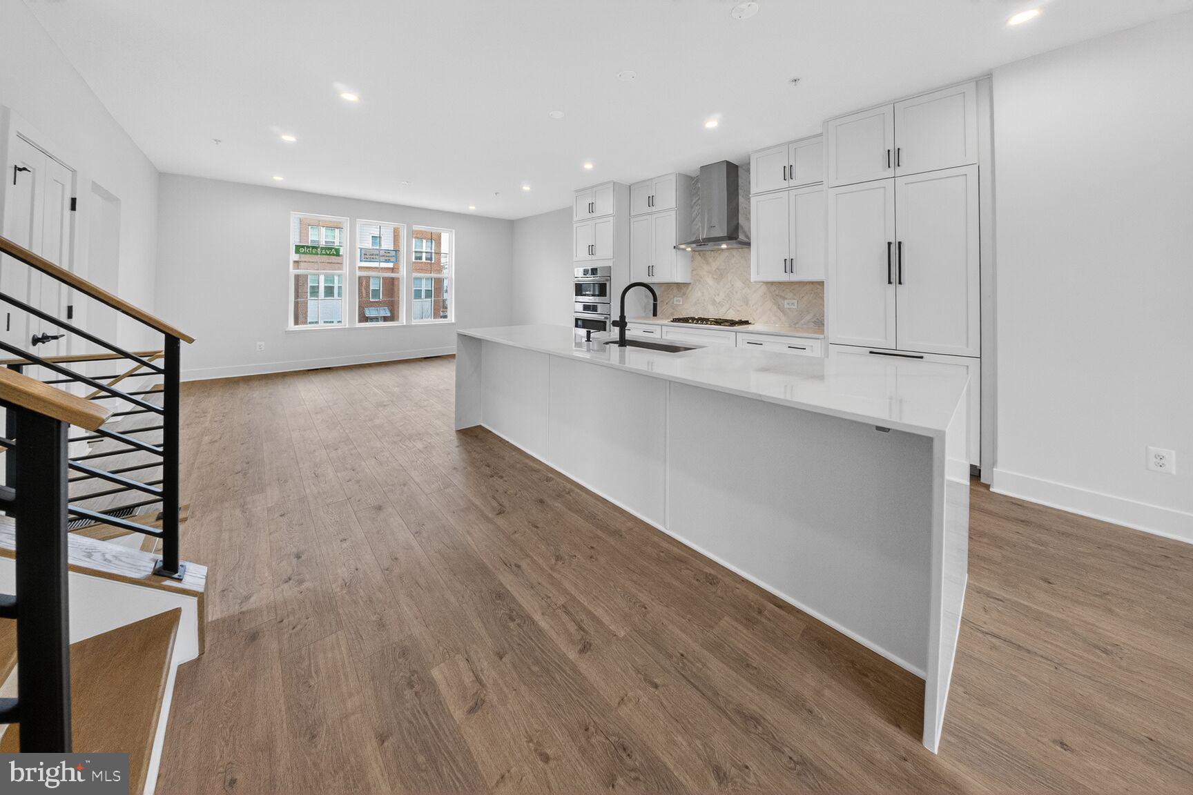 FARMSTEAD DISTRICT - Residential