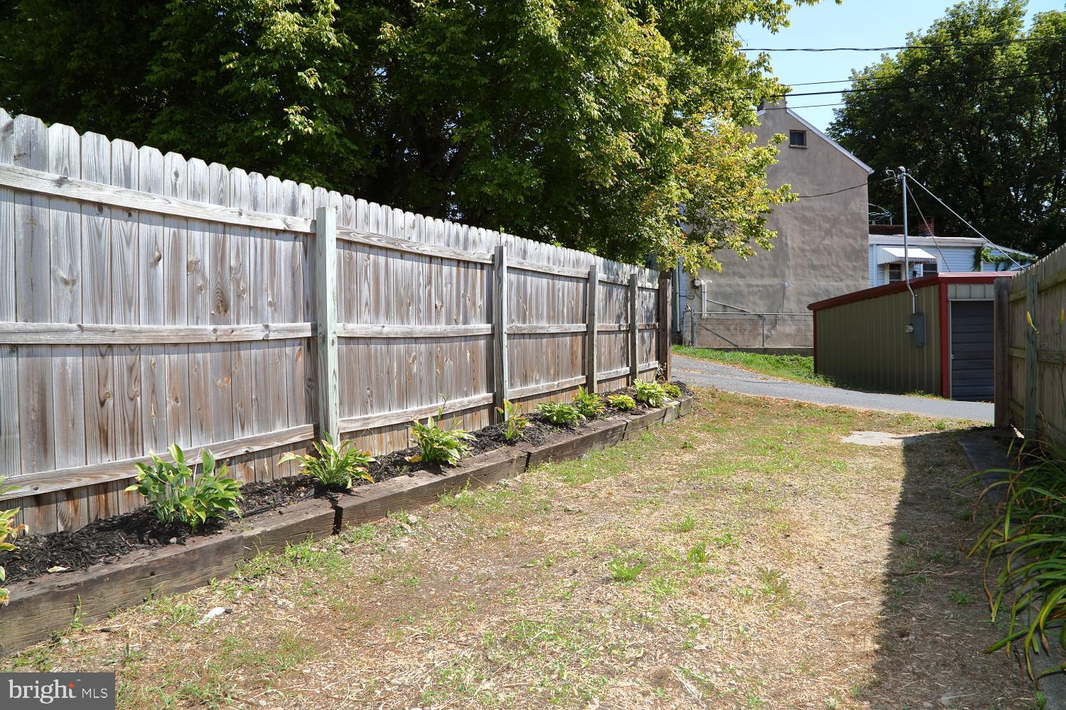 SOWE NEIGHBORHOOD / CABBAGE HILL - Residential