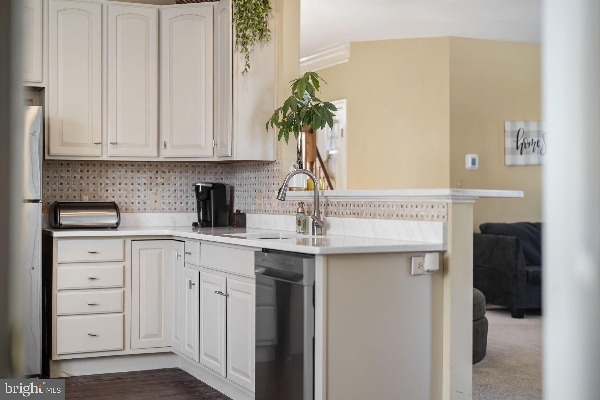 MERIDIAN CROSSING - Residential