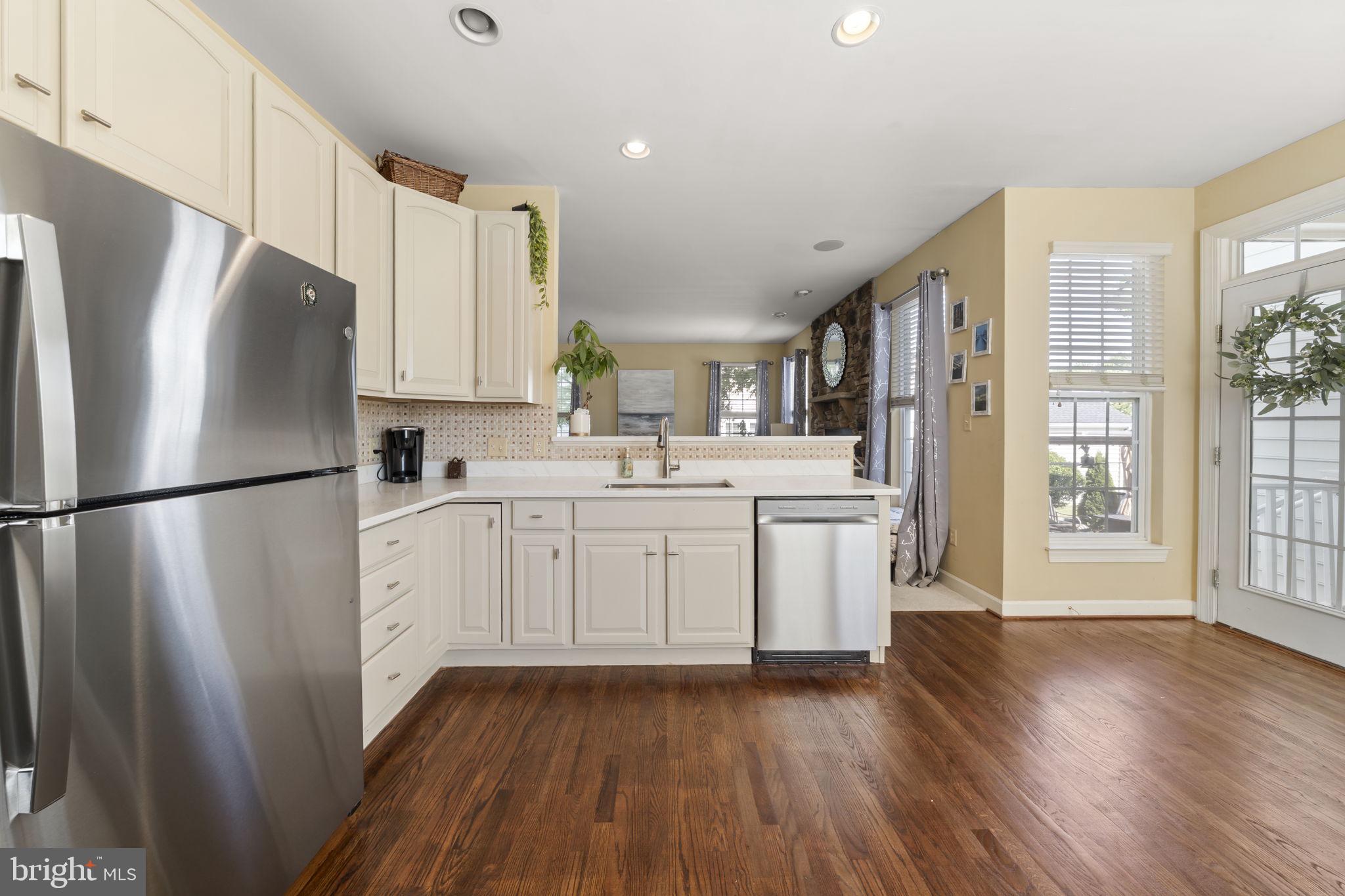 MERIDIAN CROSSING - Residential