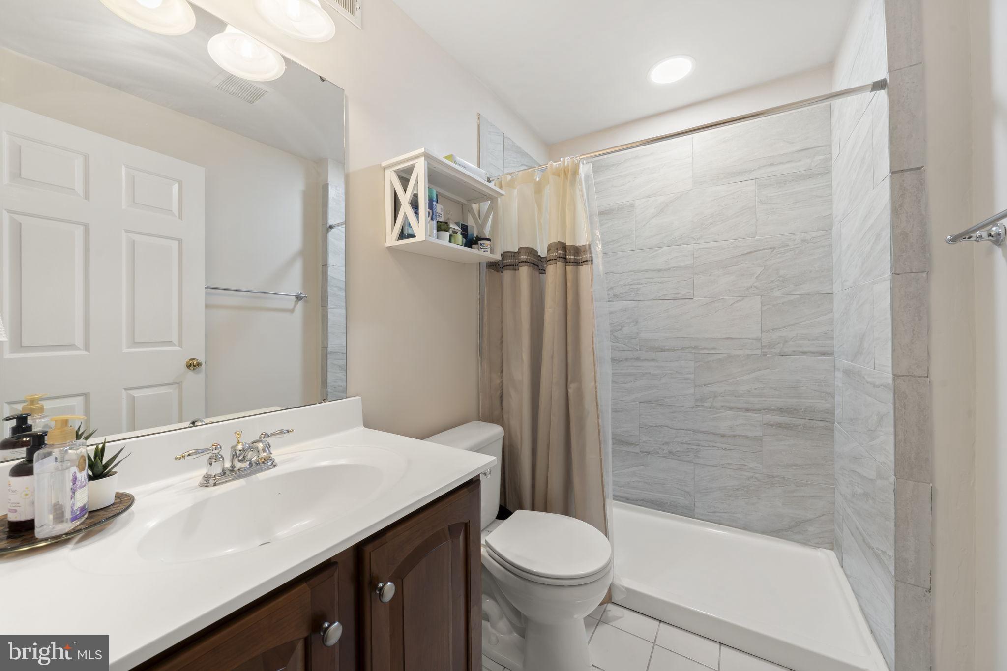 MERIDIAN CROSSING - Residential