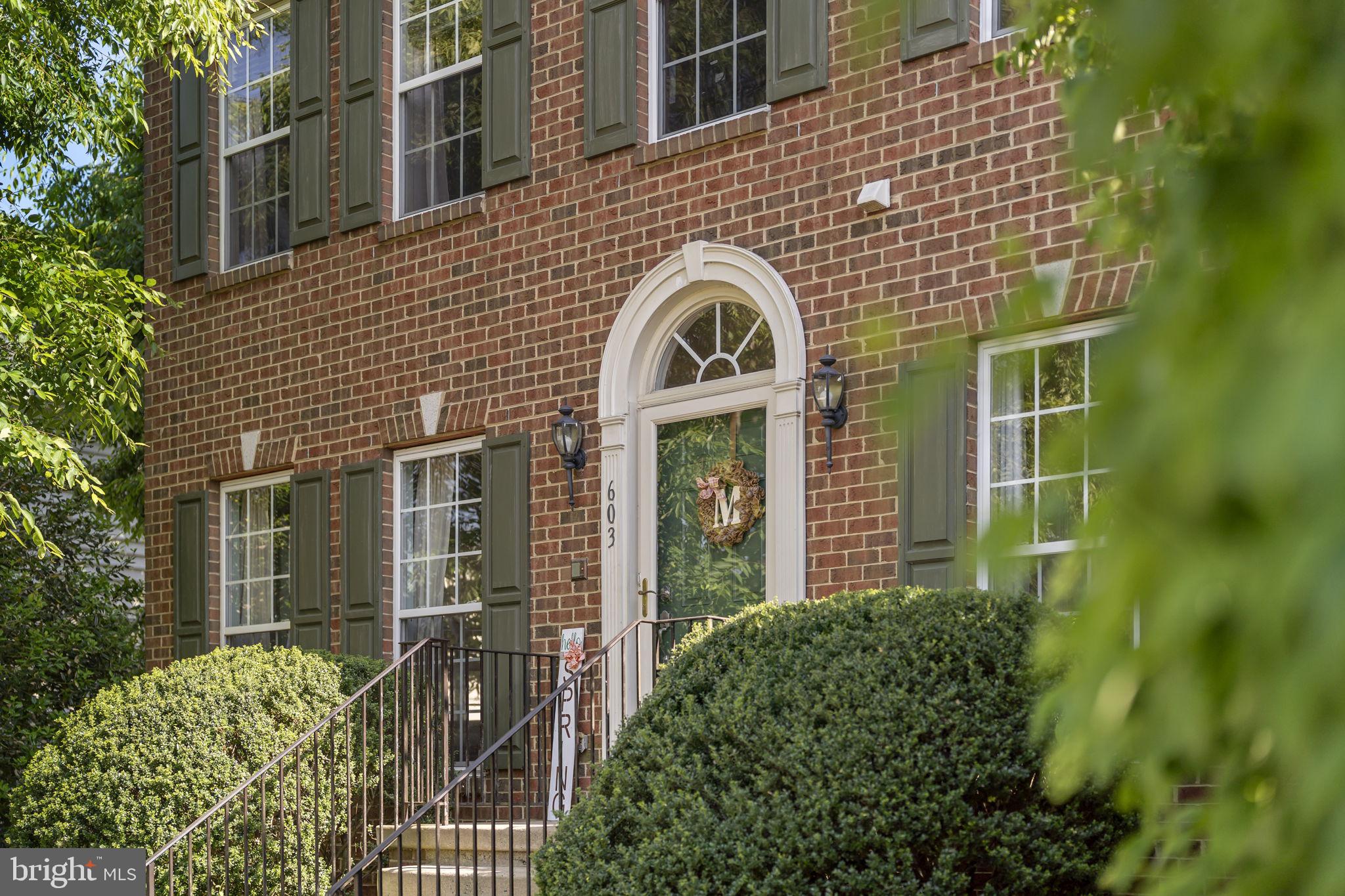 MERIDIAN CROSSING - Residential