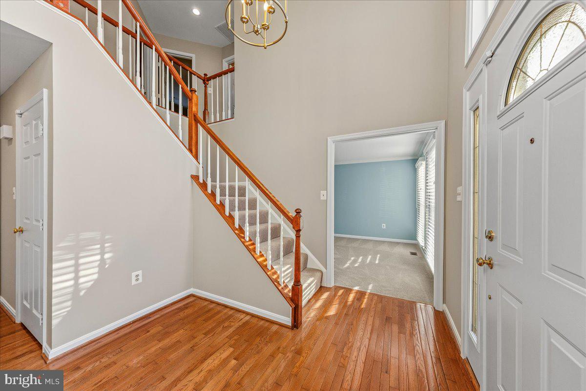 6902 COMPTON HEIGHTS CIRCLE