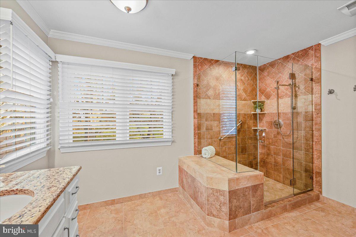 COMPTON HEIGHTS - Residential