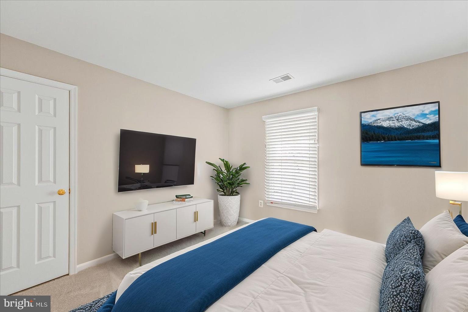 COMPTON HEIGHTS - Residential