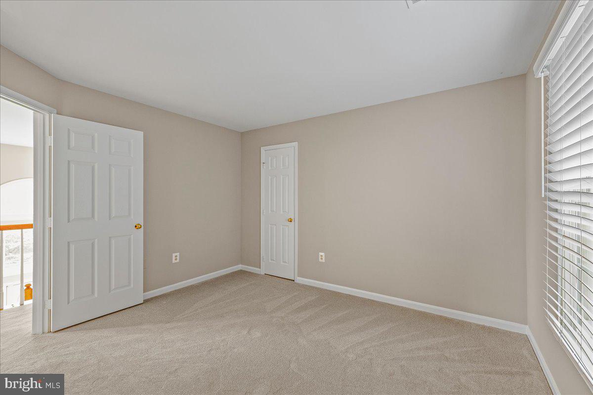 COMPTON HEIGHTS - Residential