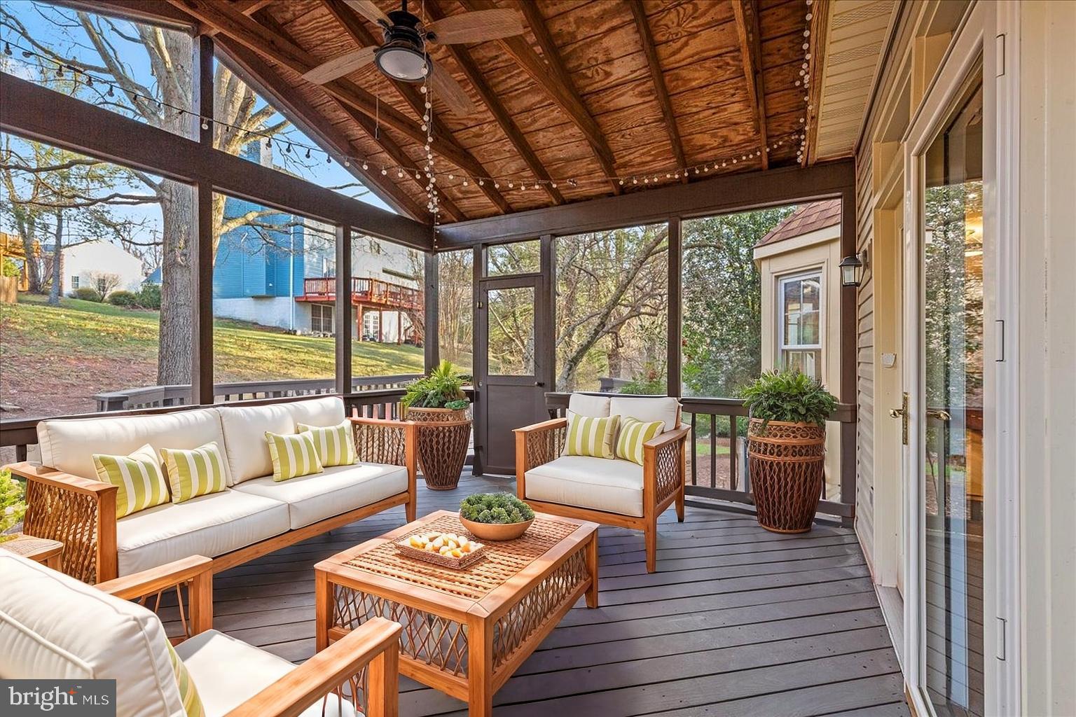 COMPTON HEIGHTS - Residential