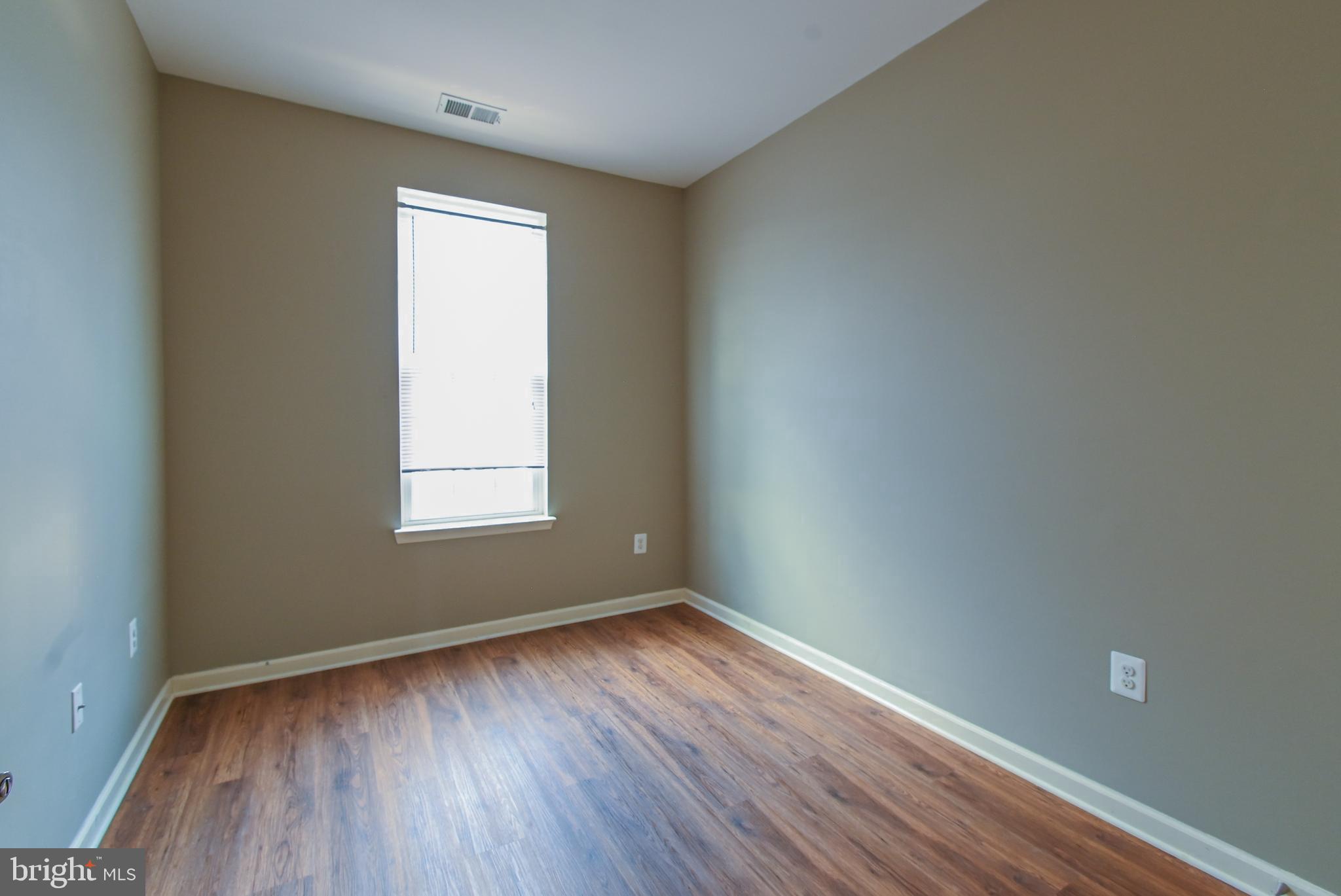 ARCHERS ROCK - Residential