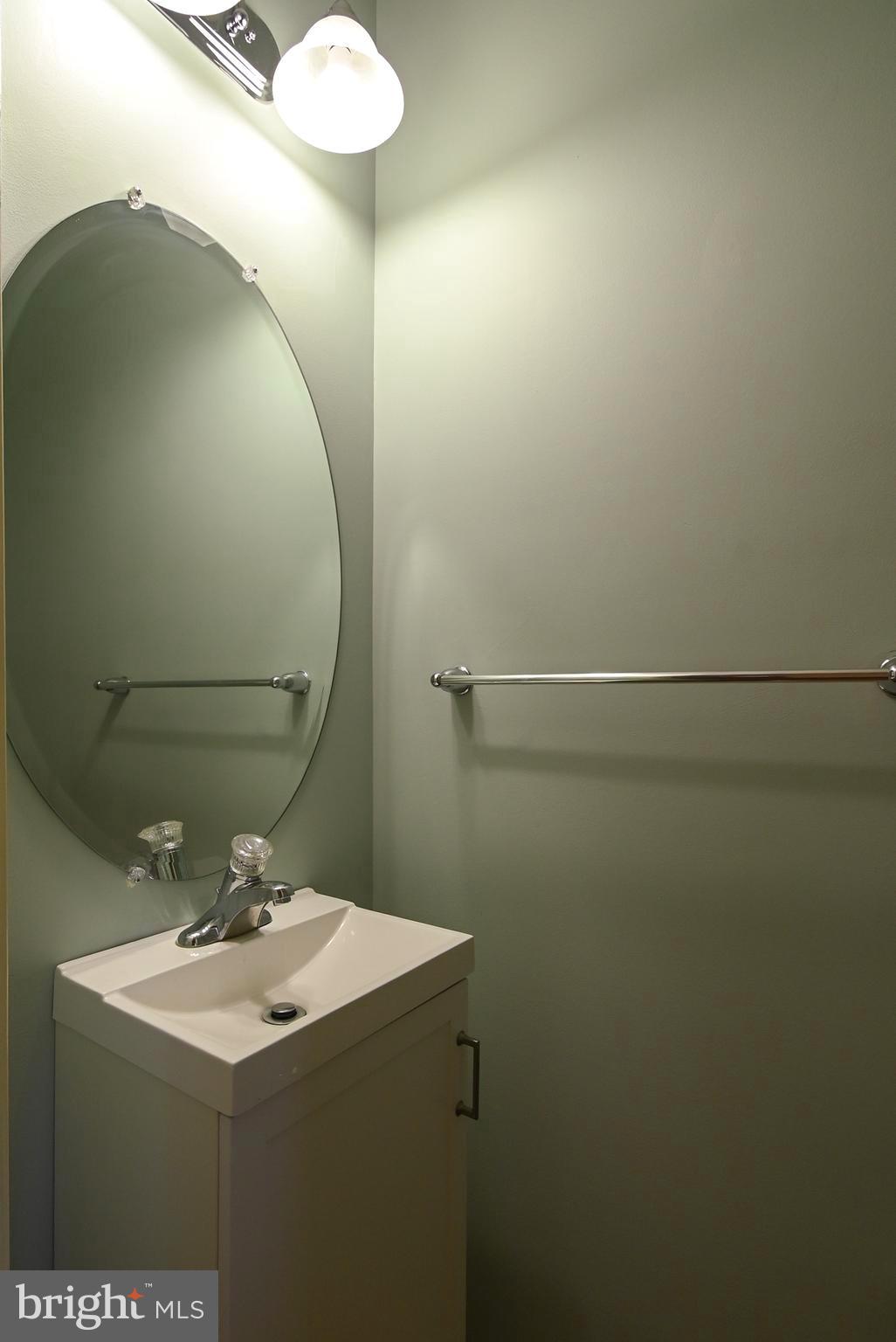 ARCHERS ROCK - Residential