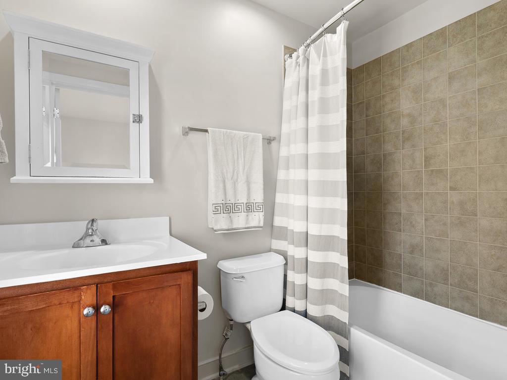 ARTS DISTRICT HYATTSVILLE - Residential