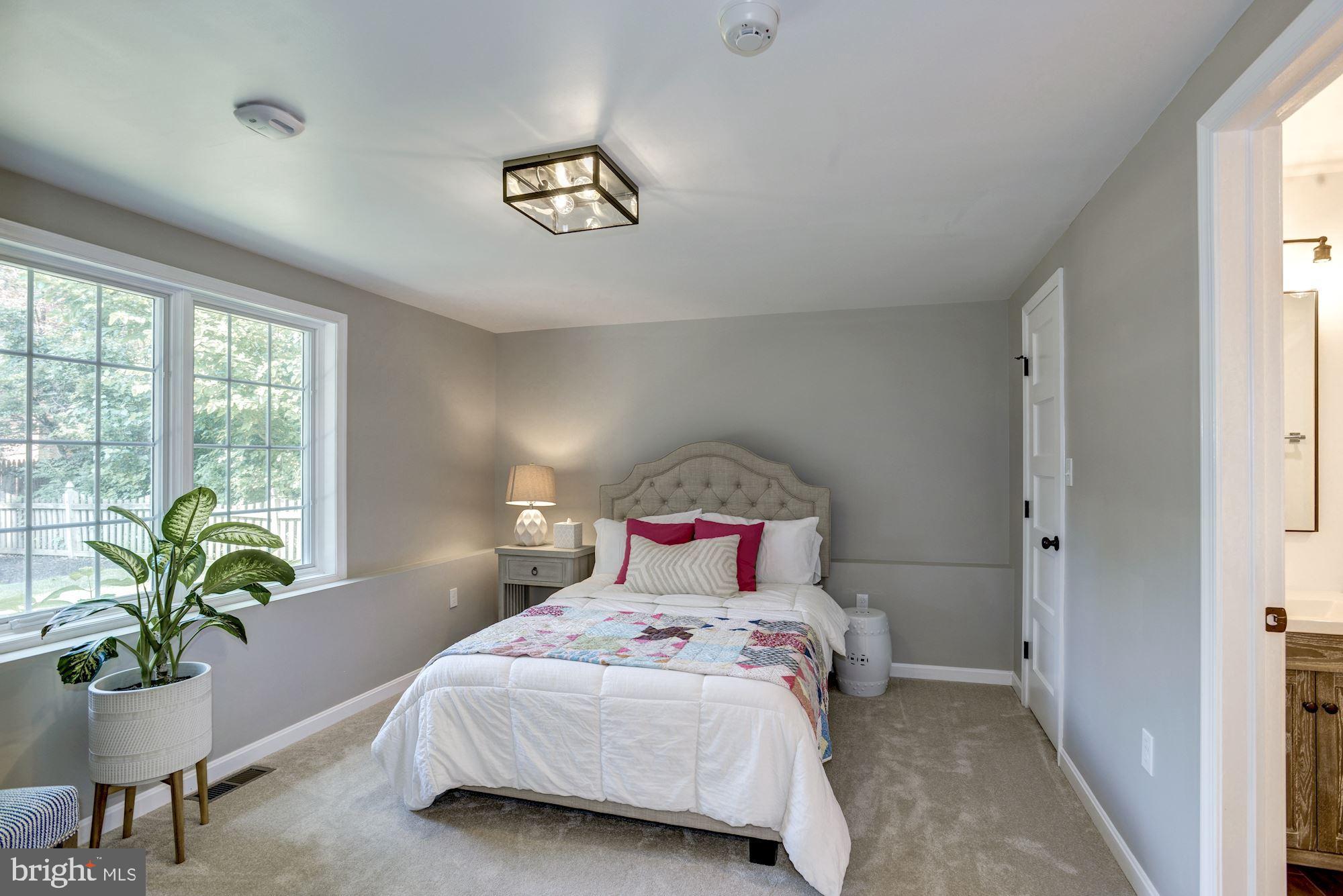 DOUGLAS PARK - Residential