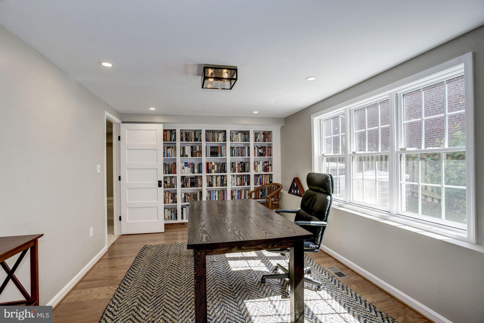 DOUGLAS PARK - Residential