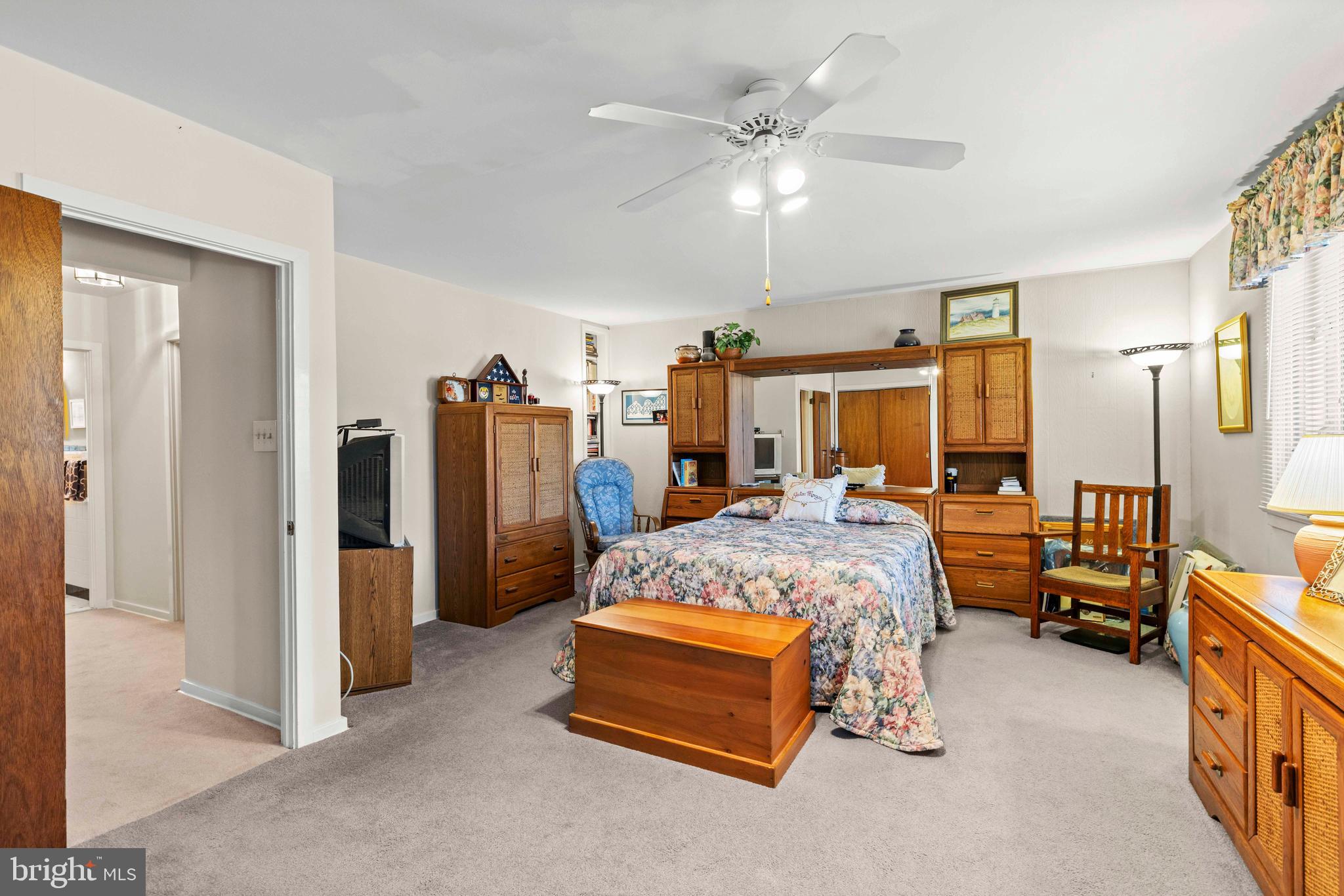 WILLOW GROVE - Residential