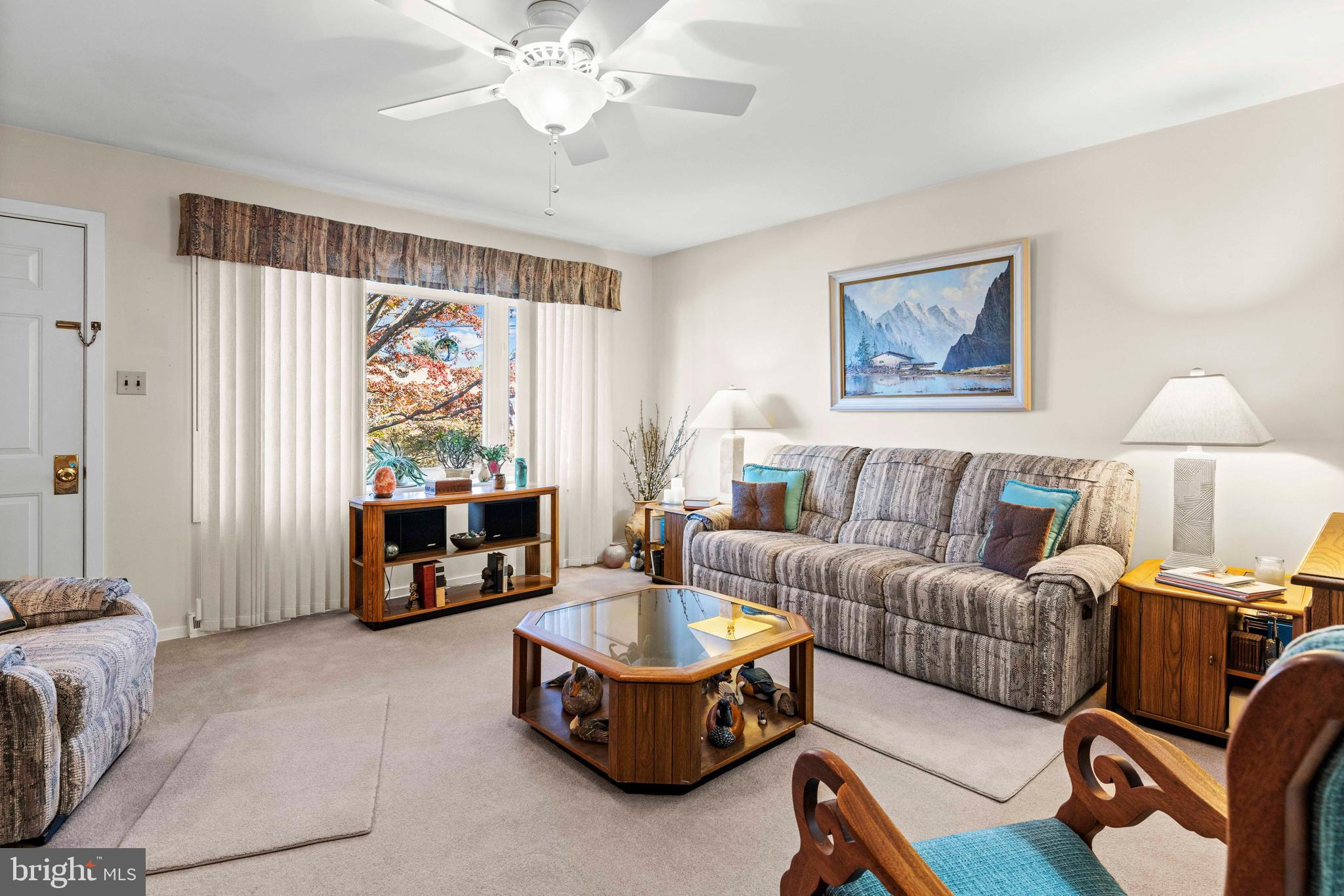 WILLOW GROVE - Residential